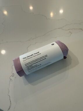 lululemon athletica The (Small) Towel - Dusty Rose